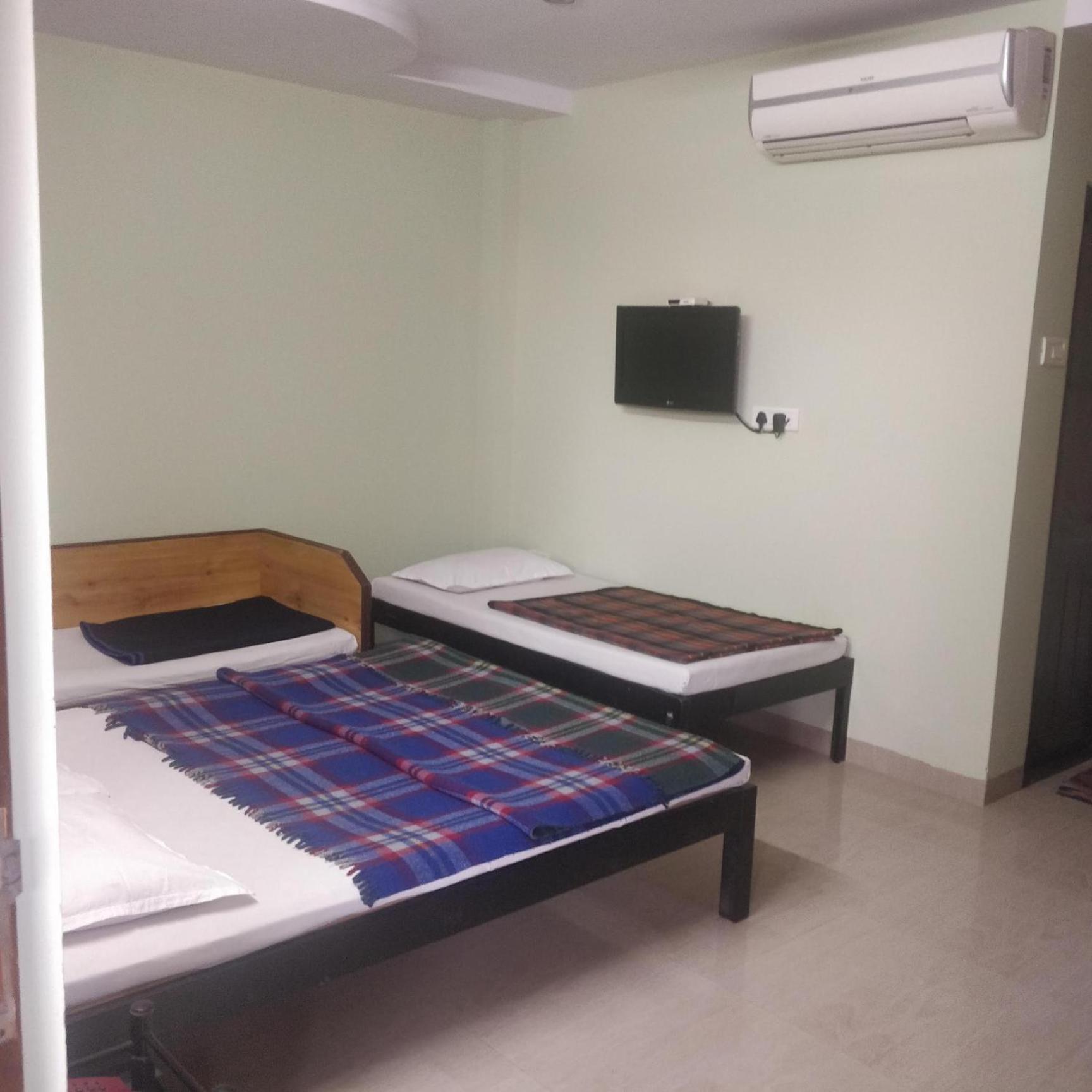 Hotel Delta Executive Ширди Экстерьер фото