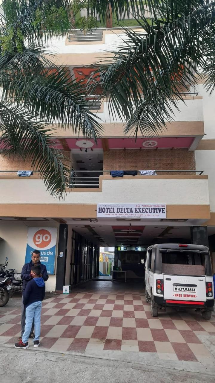 Hotel Delta Executive Ширди Экстерьер фото